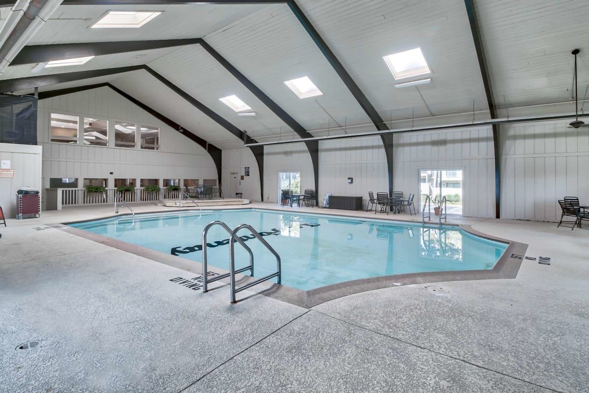 Indoor swimming pool at La Fontenay in Louisville, Kentucky