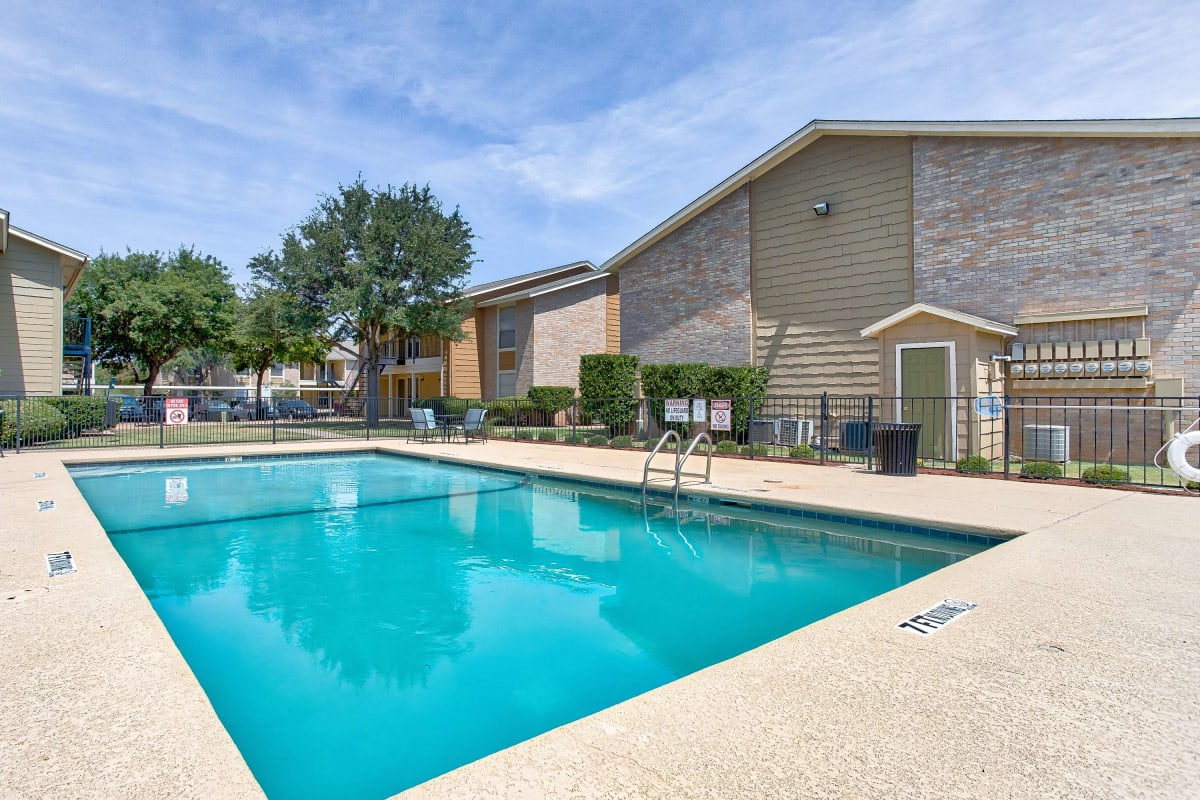 Refreshing swimming pool at Creekside in San Angelo, Texas