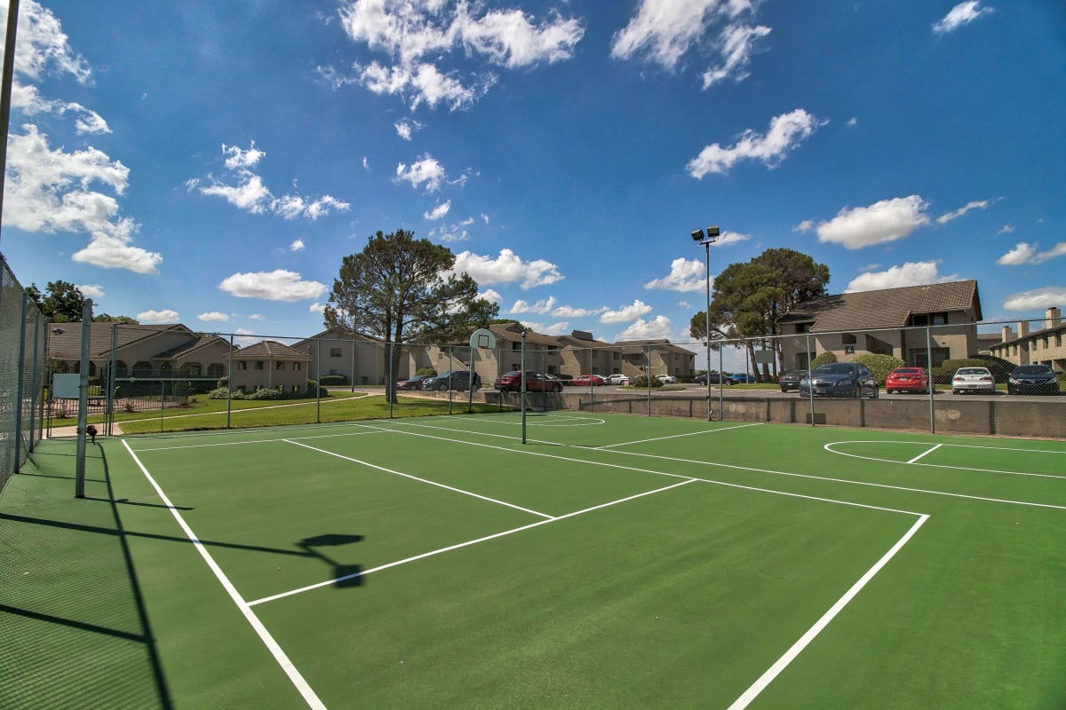 Tennis and basketball courts at Stonehill in Killeen, Texas