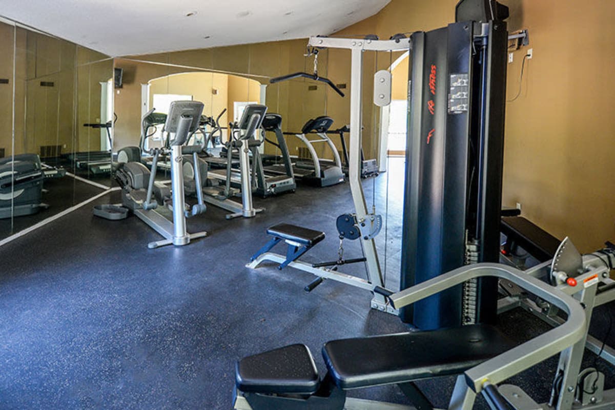 Fitness center with exercise machines at Legacy on Lynnfield in Memphis, Tennessee