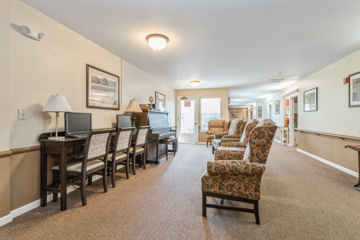 Common area at Trustwell Living at Davenport Place in Silverton, Oregon