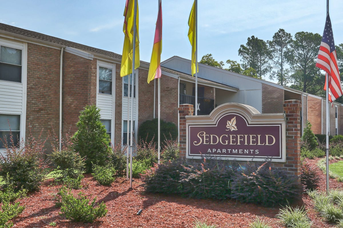Landmark at Sedgefield in Florence, South Carolina
