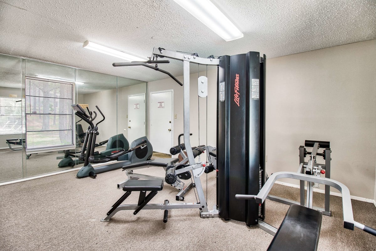 Fitness center at Knollwood in Mobile, Alabama