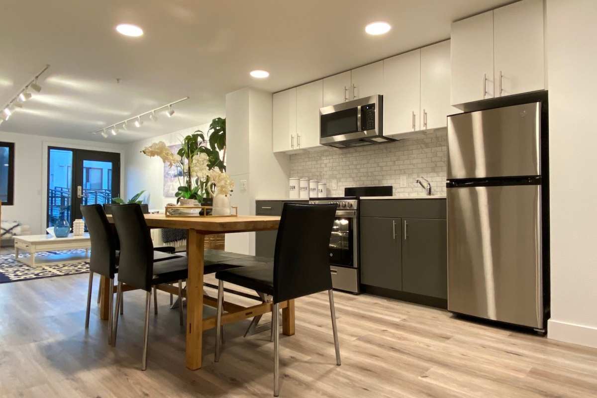 View amenities like our gourmet kitchens at 1919 Market Street in Oakland, California