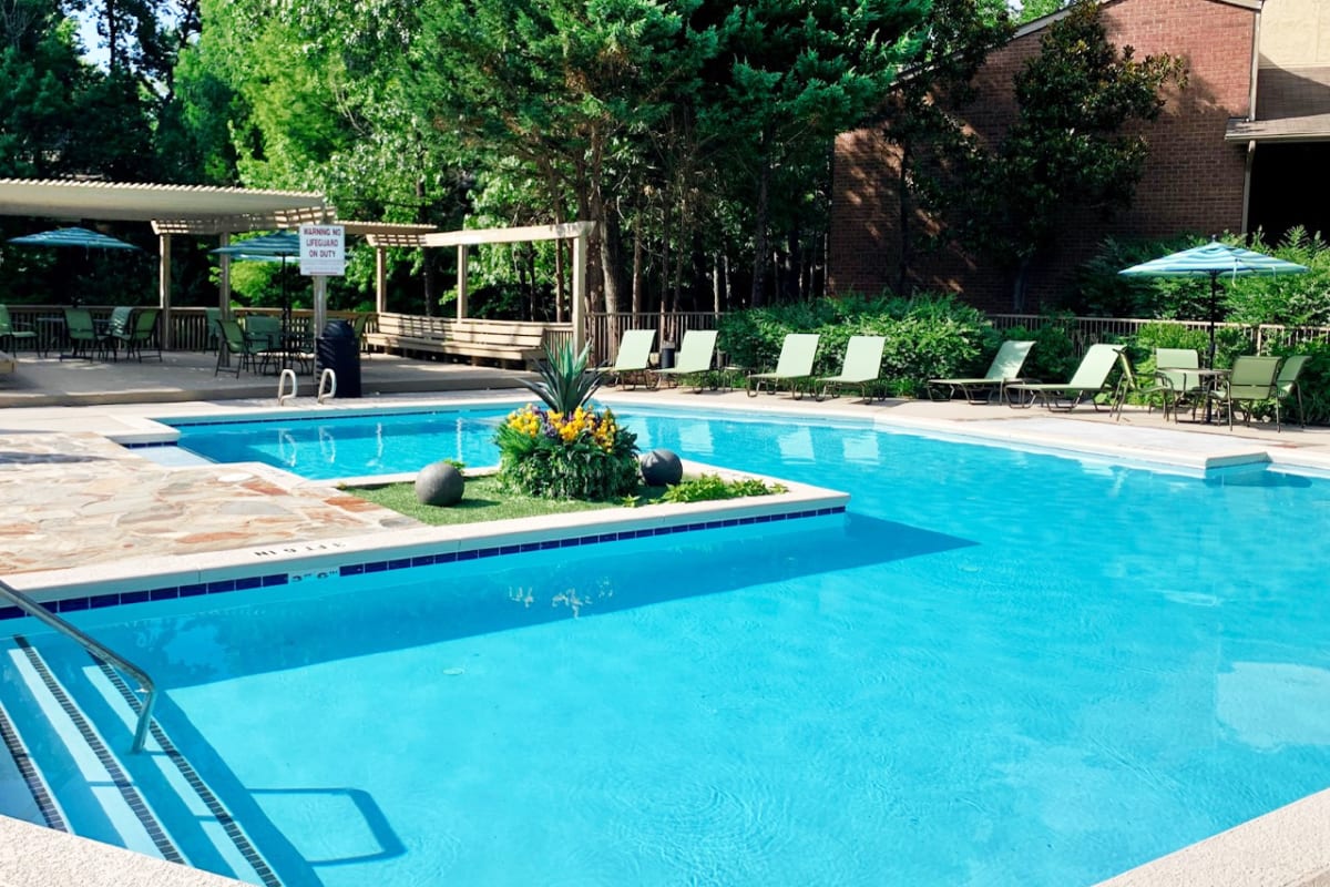 Refreshing community pool at Lakes at Lincoln in Greensboro, North Carolina