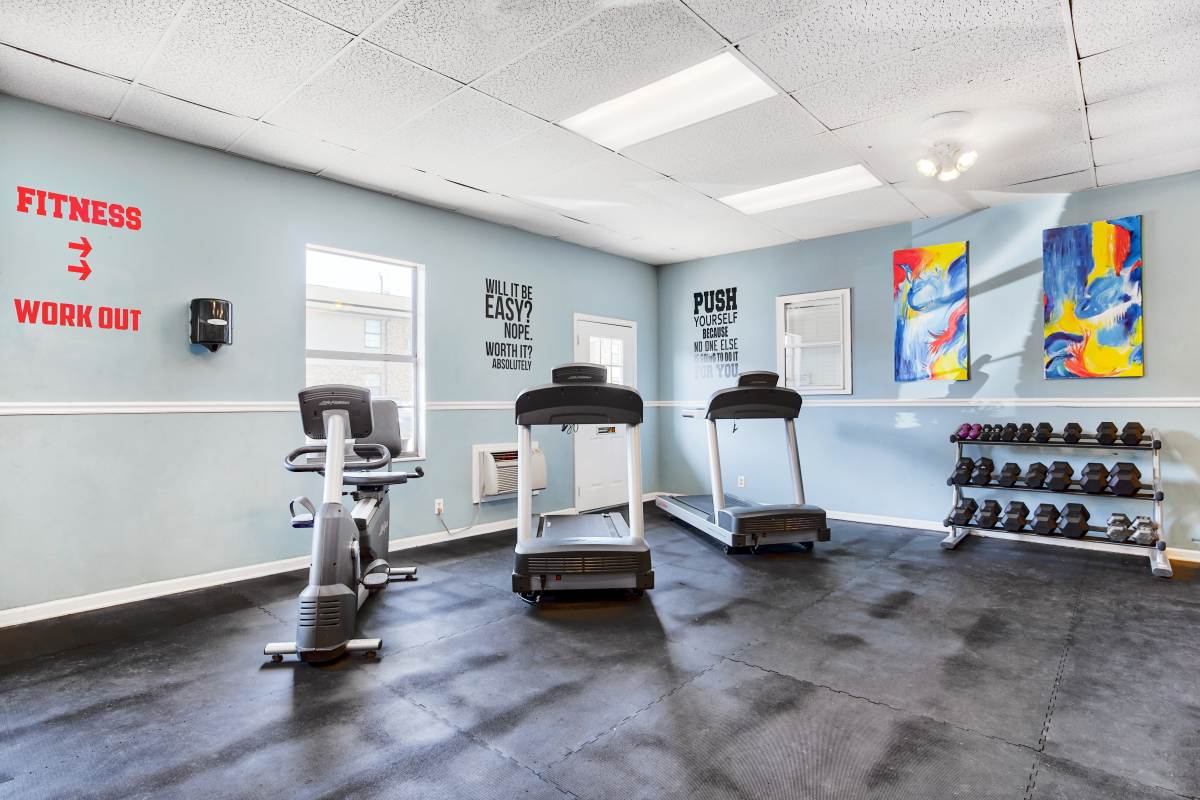 Fitness center at Paddock Place and The Oaks in Clarksville, Tennessee