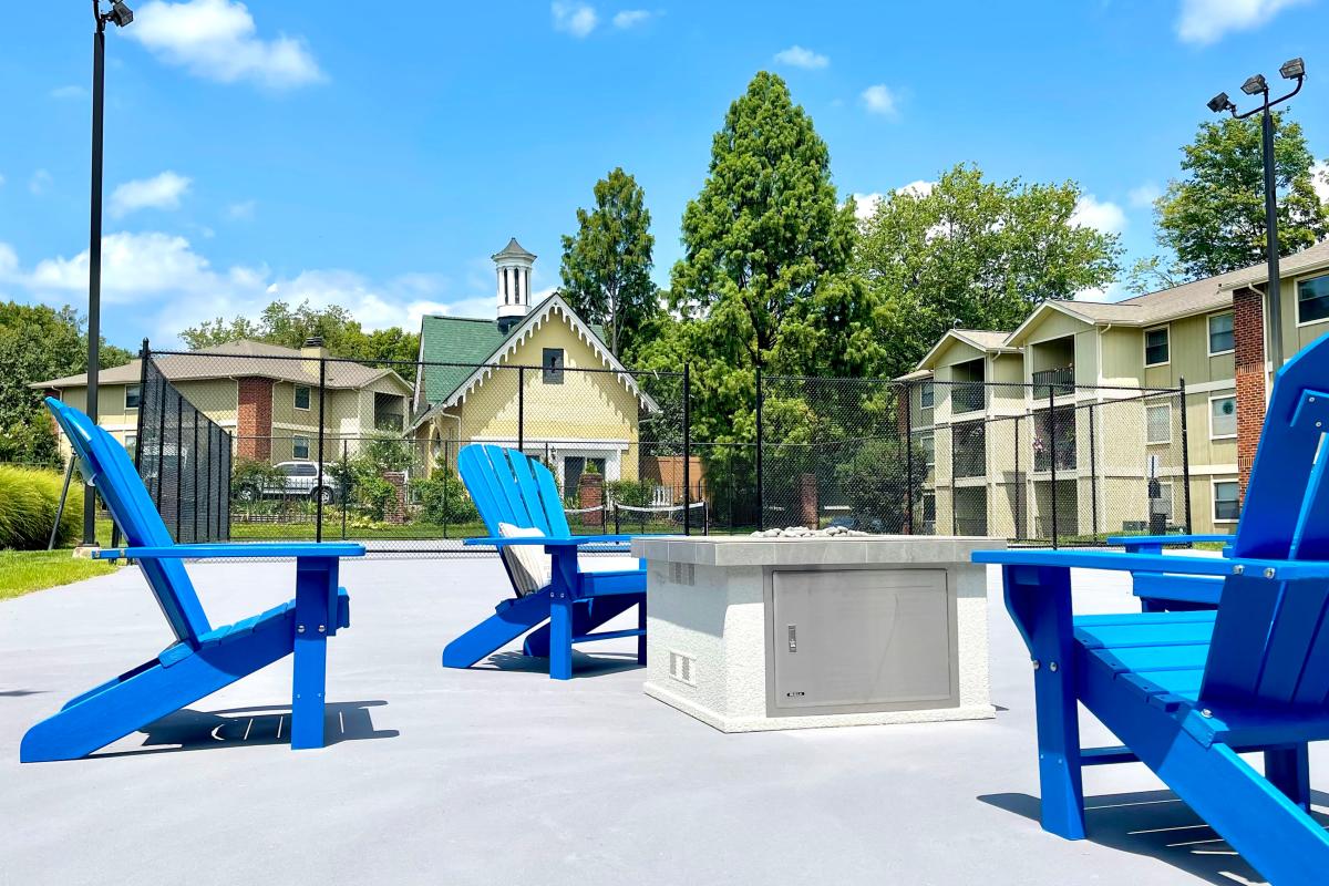 Outdoor fire pit with hangout chairs at Cypress Pointe in Louisville, Kentucky