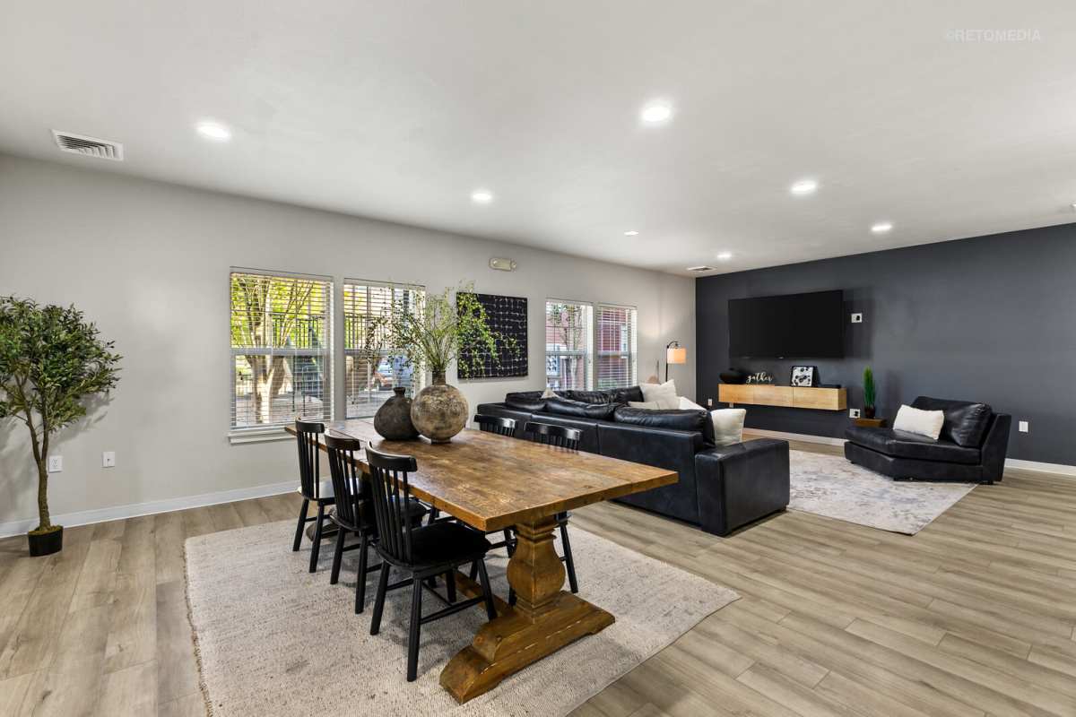 Clubhouse at Heritage Meadow Apartments in Eugene, Oregon