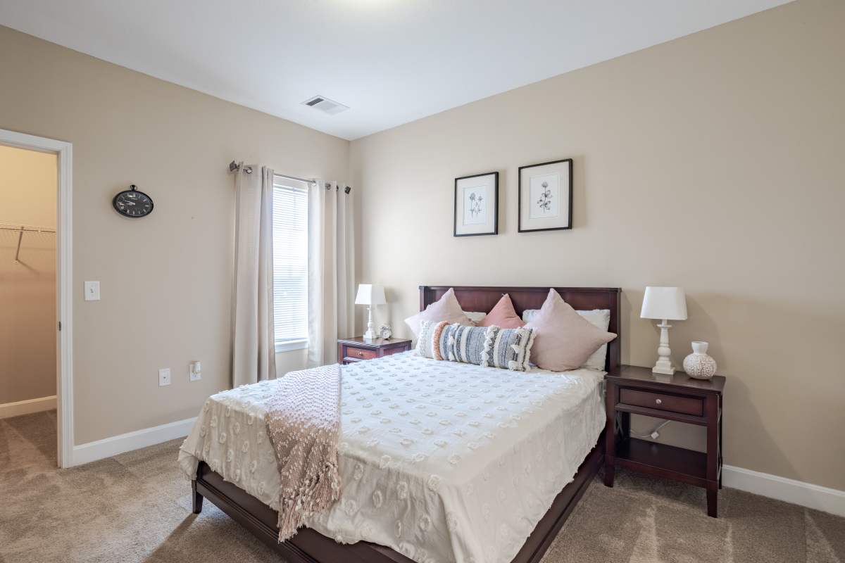 Bedroom at Centennial Village, Oak Ridge, Tennessee