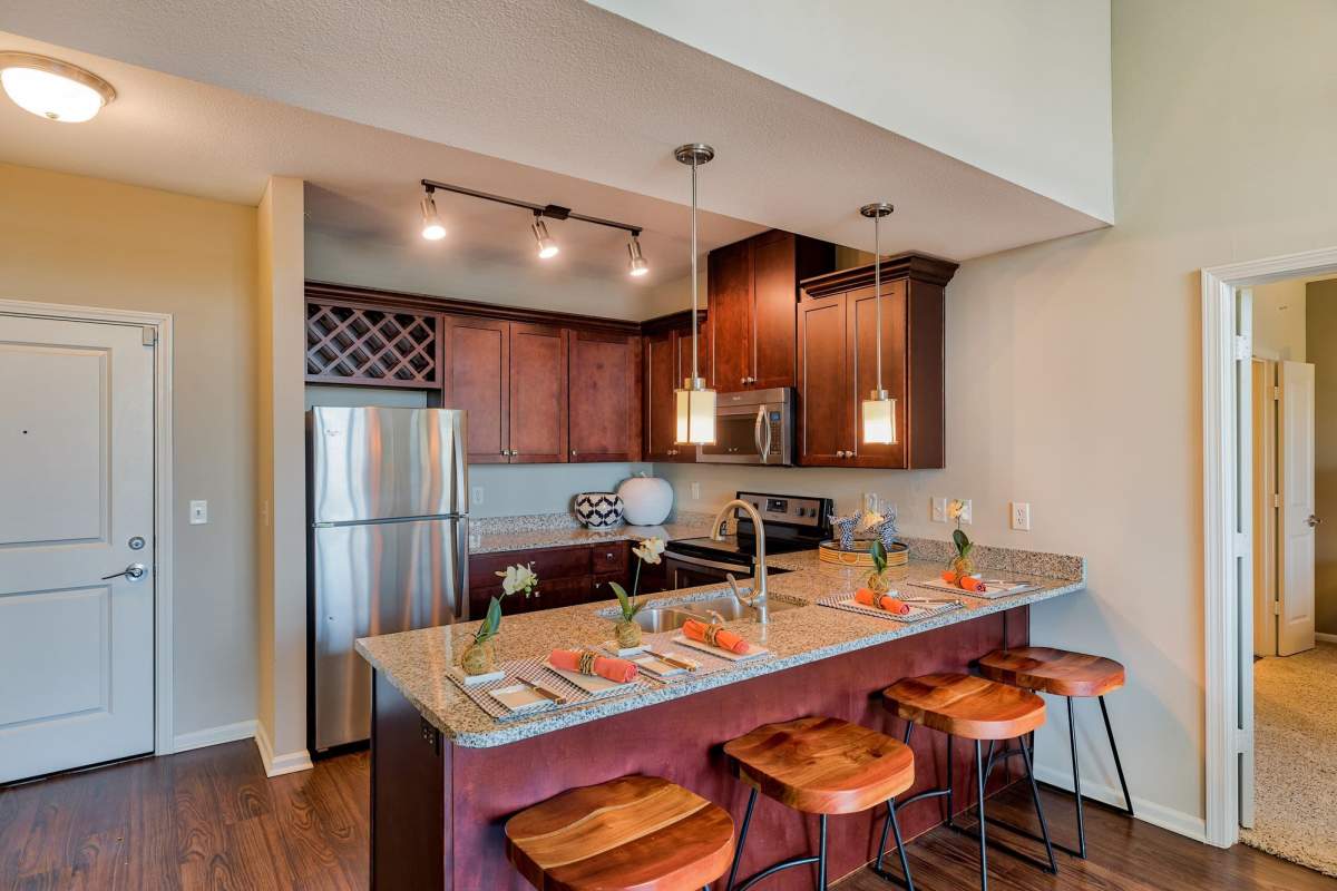 The Residences at New Longview offers a wide variety of amenities in Lee's Summit, Missouri