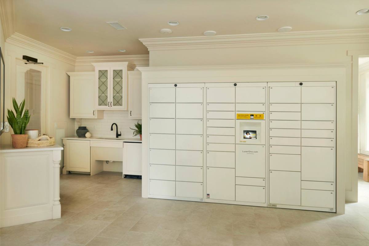 Parcel system with text & email at Sugar Flats in Salt Lake City, Utah
