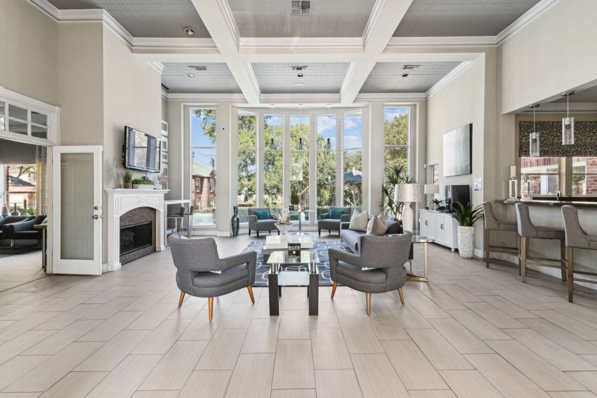 Spacious And Elegantly Furnished Community Lounge at Whispering Creek Villas, San Antonio, Texas