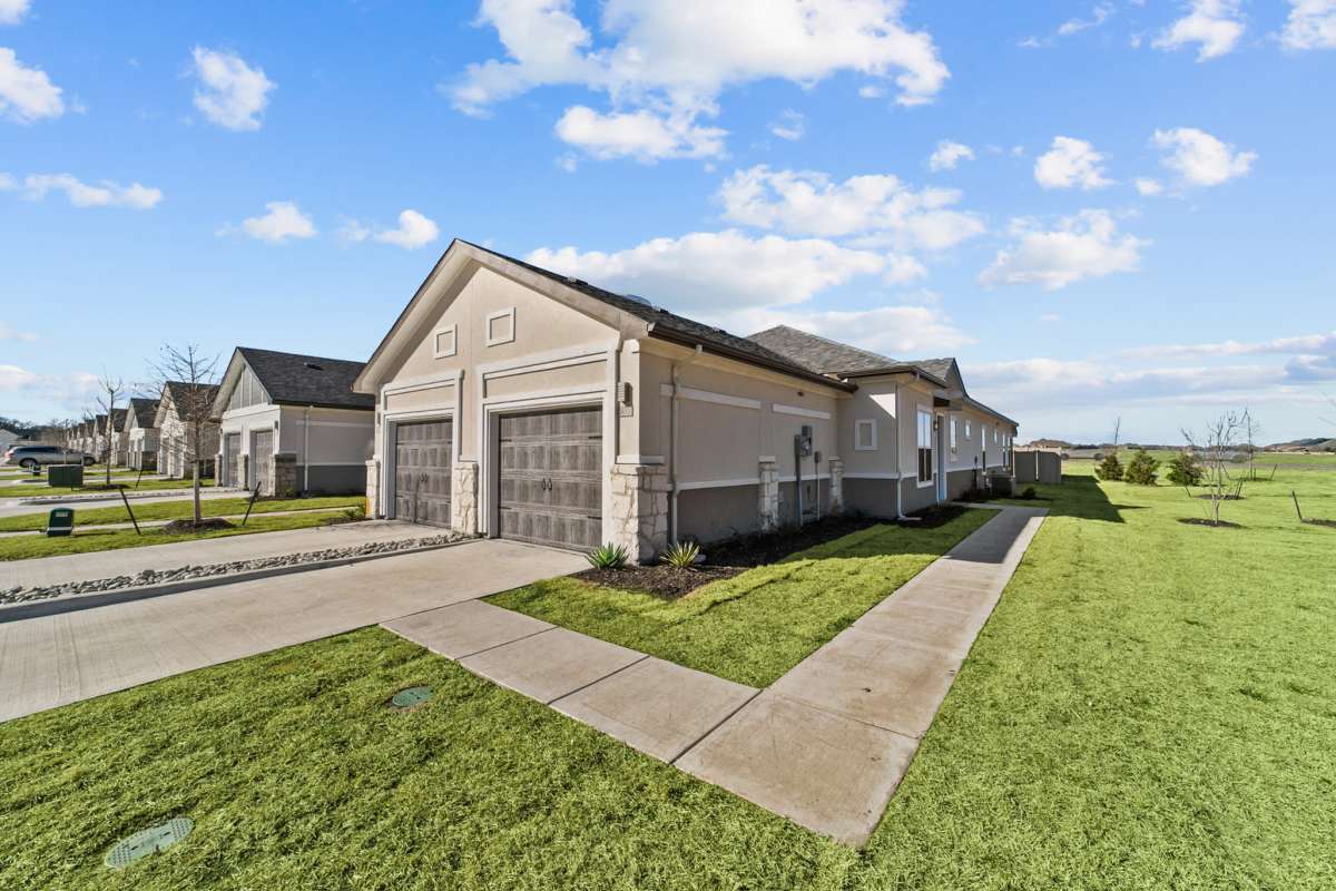Apartments at The Luxe Of Mckinney in Mckinney, Texas