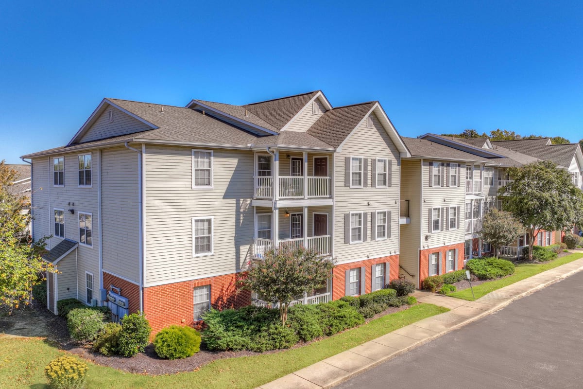 Apartment exterior at Atlas at Goodlett Farms in Cordova, Tennessee