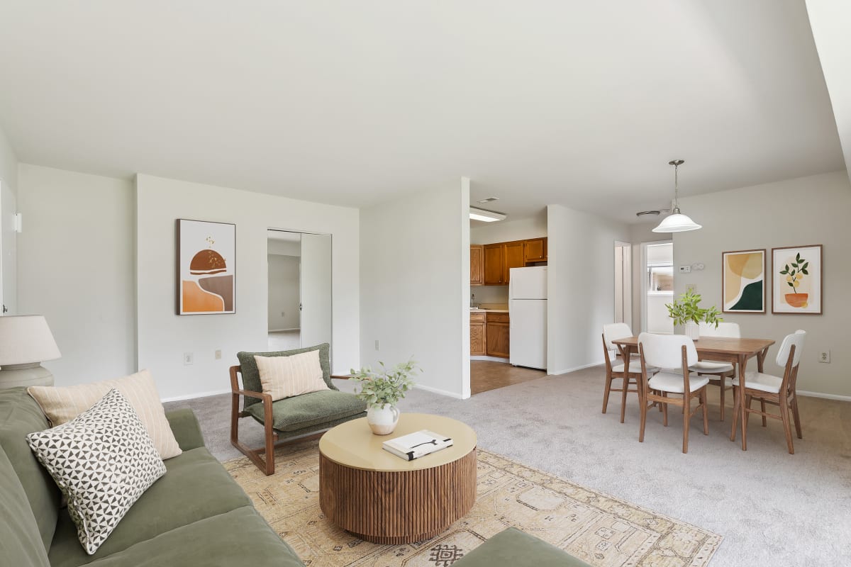 Model living and dining space at Suburban Park in York, Pennsylvania