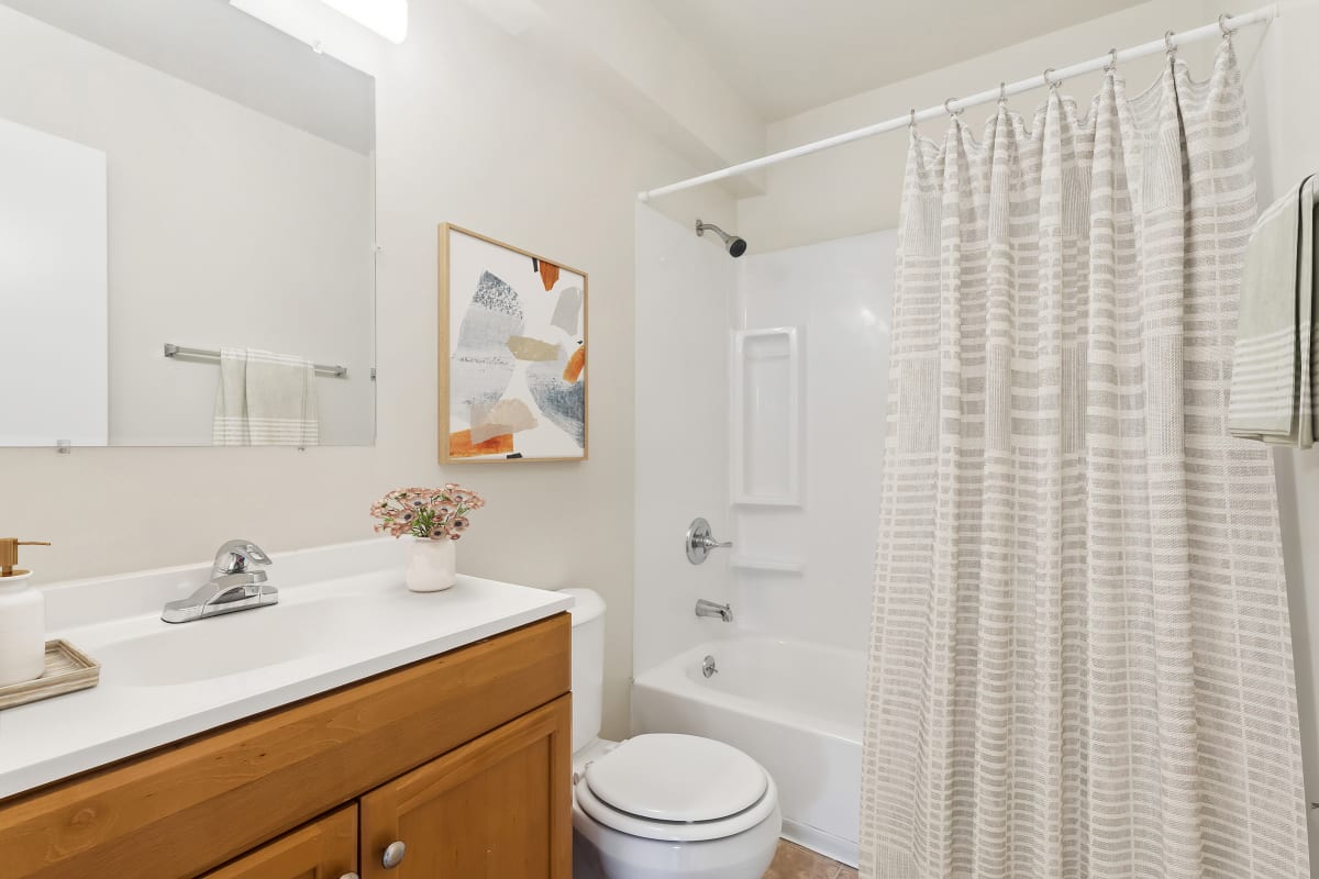 Model bathroom with shower tub at Suburban Park in York, Pennsylvania