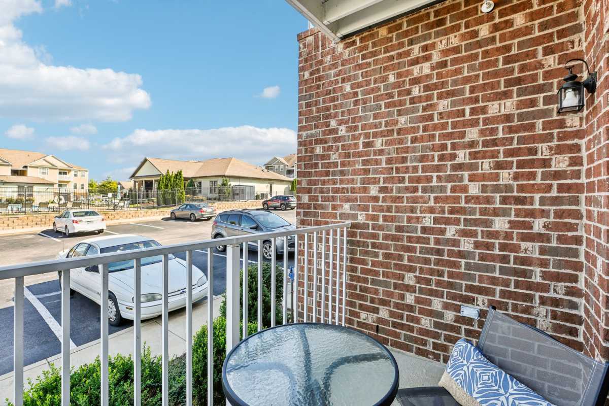 Outdoor patio at The Retreat at Arden Village Apartments in Columbia, Tennessee