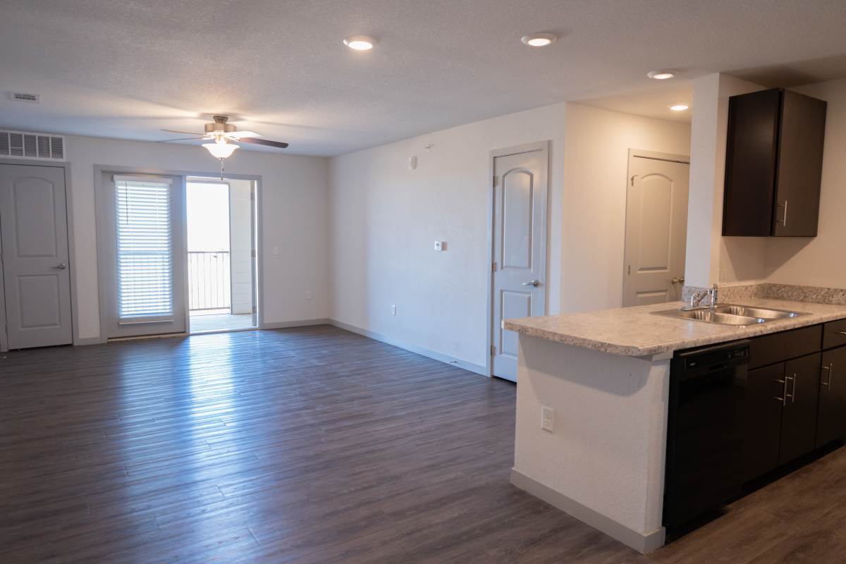 Unfurnished living room Estates At Rockwell in Oklahoma City, Oklahoma