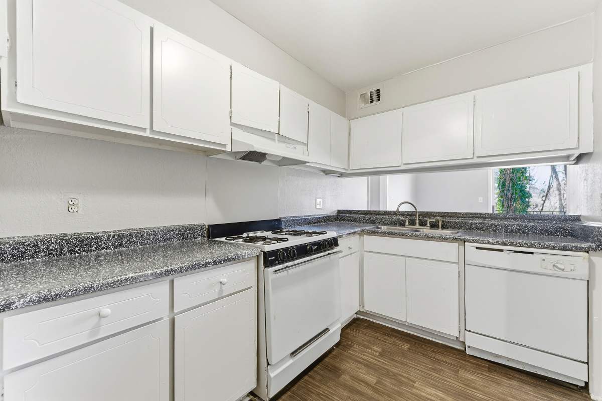 clean and wide Kitchen at The Reserve at Brookhaven in Brookhaven, Georgia
