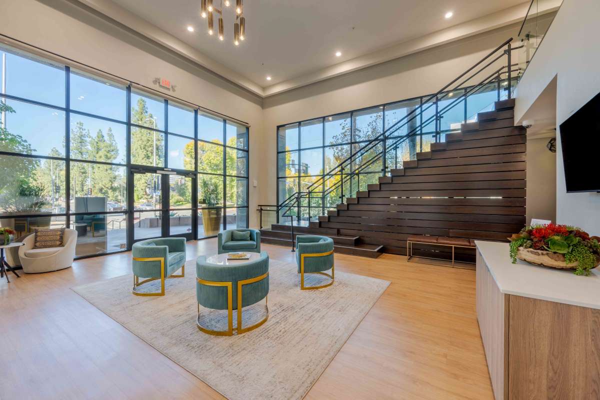 Learn more about amenities at The Pointe at Warner Center in Woodland Hills, California