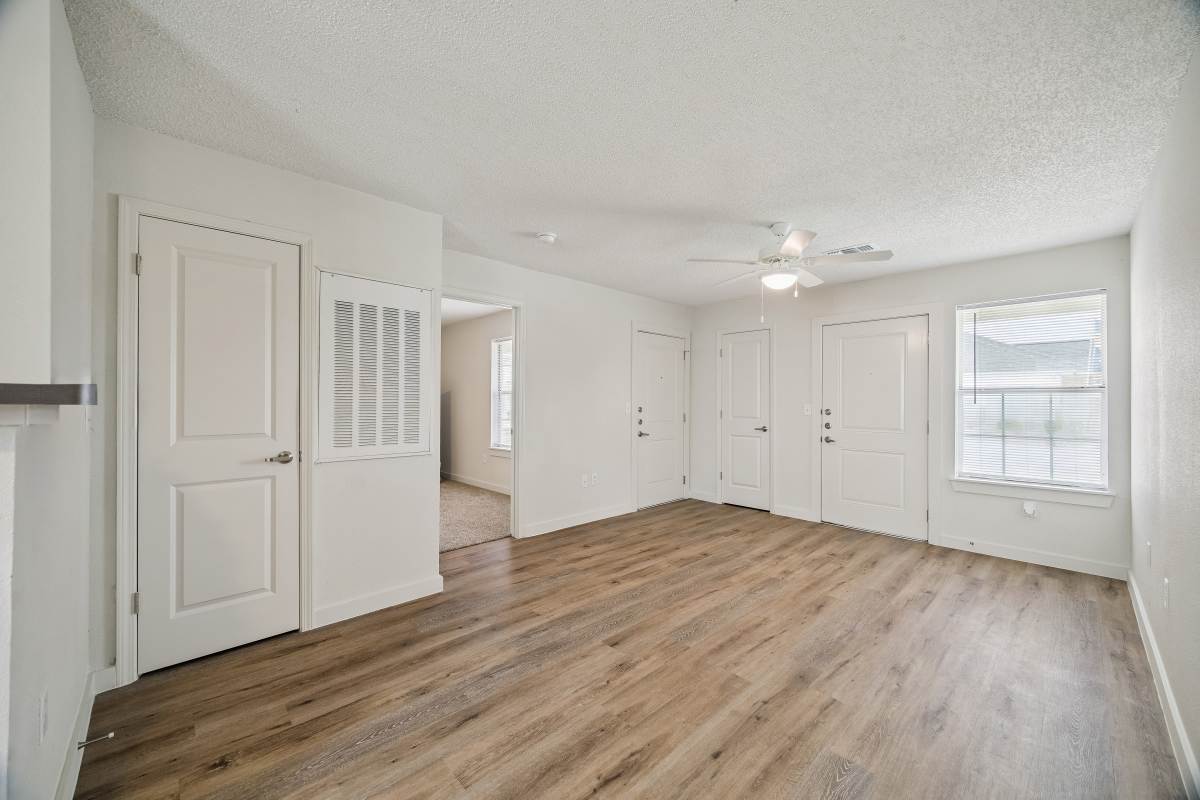 Living room at Meadowbrook Plaza in Houston, Texas 