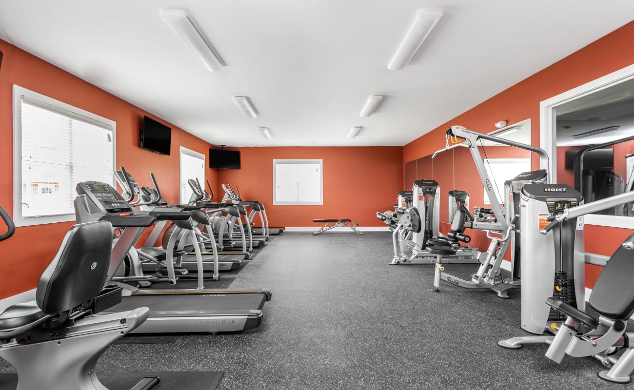 Well-equipped onsite fitness center at Bonterra Apartments in Fort Wayne, Indiana