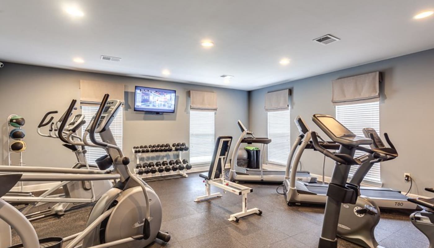 Fitness center at Evergreen at The Bluffs in Knoxville, Tennessee