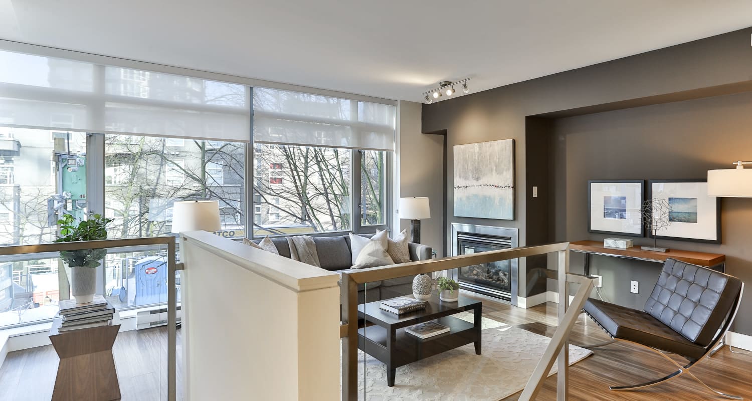 Townhouse lobby at Bayview at Coal Harbour