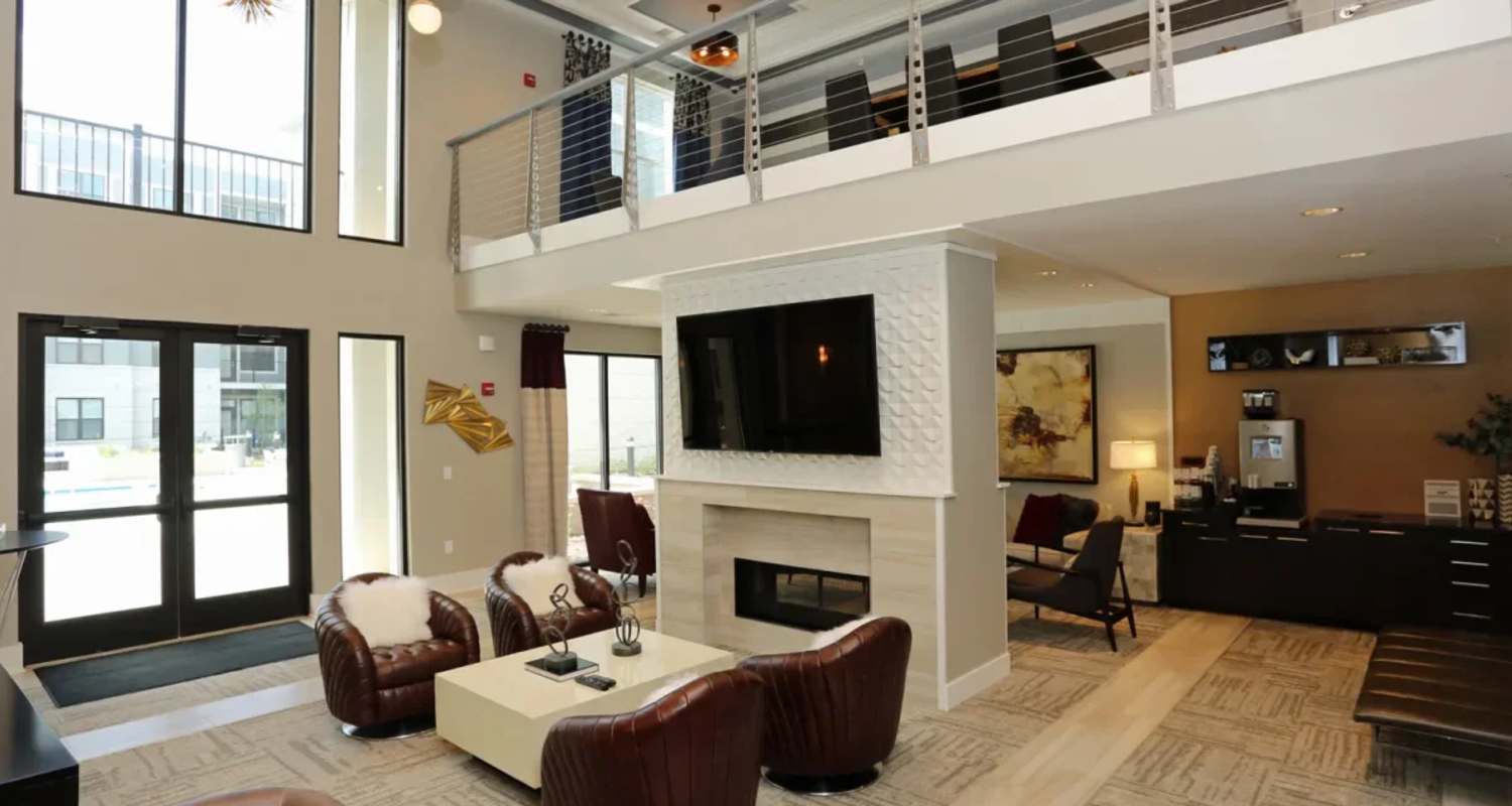 Resident clubhouse at Mayfair Reserve in Wauwatosa, WI