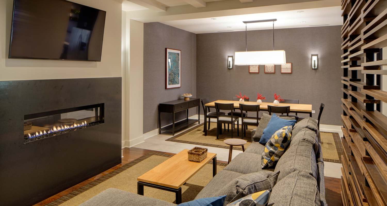 community lounge at Courthouse Square Apartments in Wheaton, IL