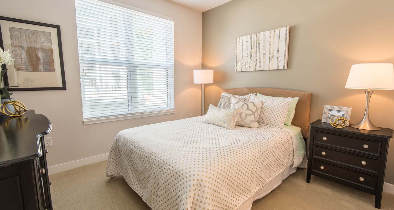 Guest bedroom at Mayfair Reserve in Wauwatosa, Wisconsin