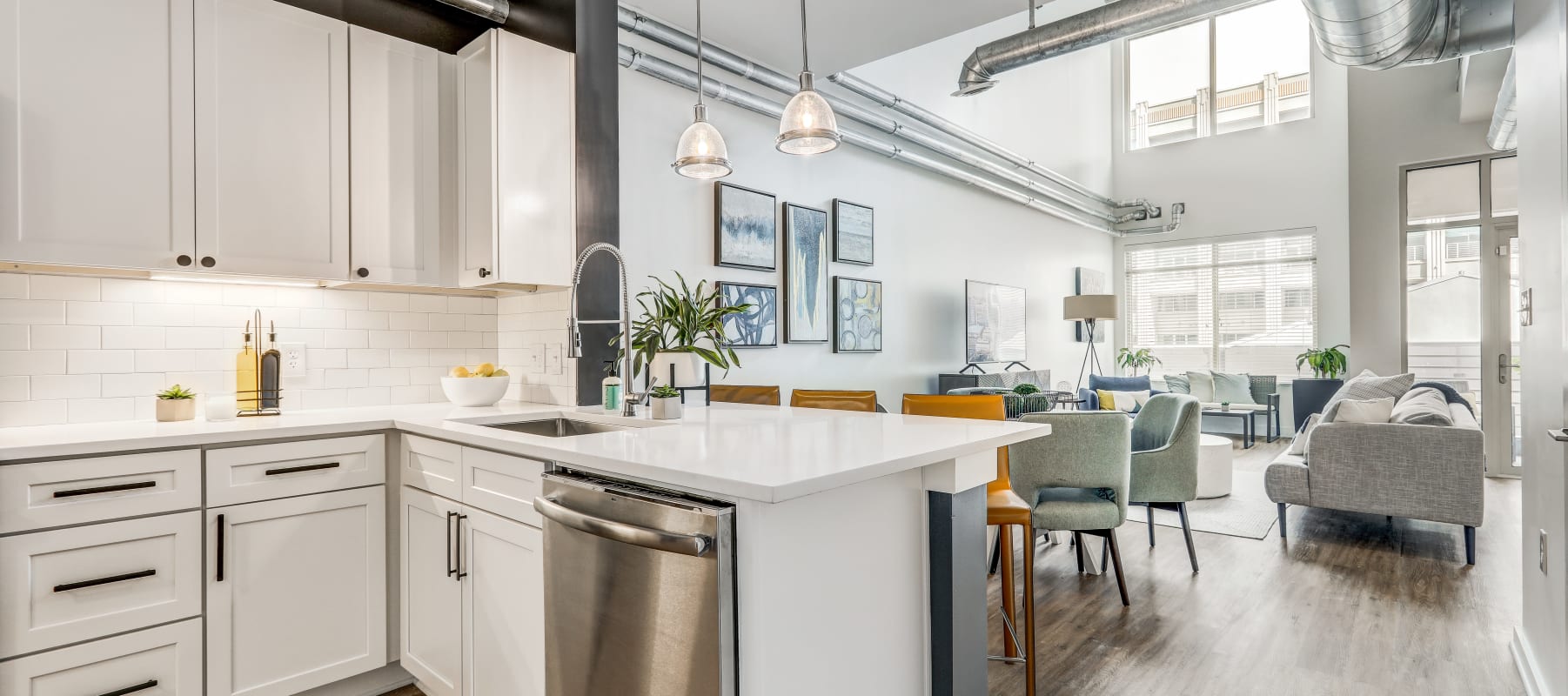 Beautifully architected open-design loft home at 17th Street Lofts in Atlanta, Georgia