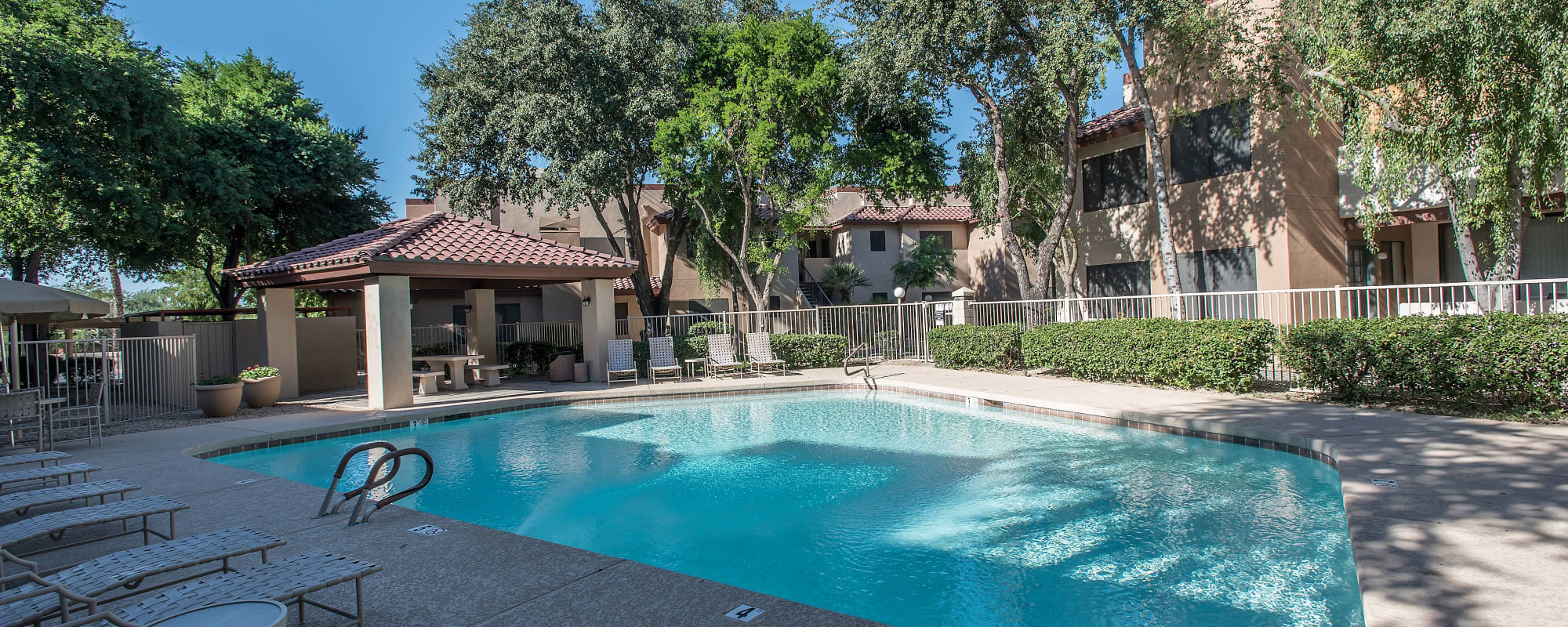 Schedule a tour of Scottsdale Highlands Apartments in Scottsdale, Arizona