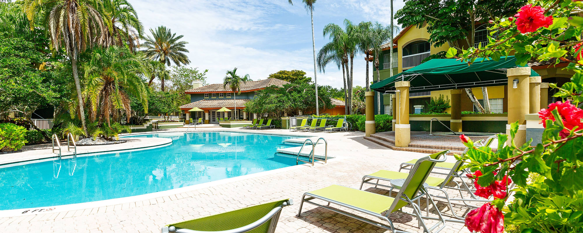 Photos of Mosaic Apartments in Coral Springs, Florida