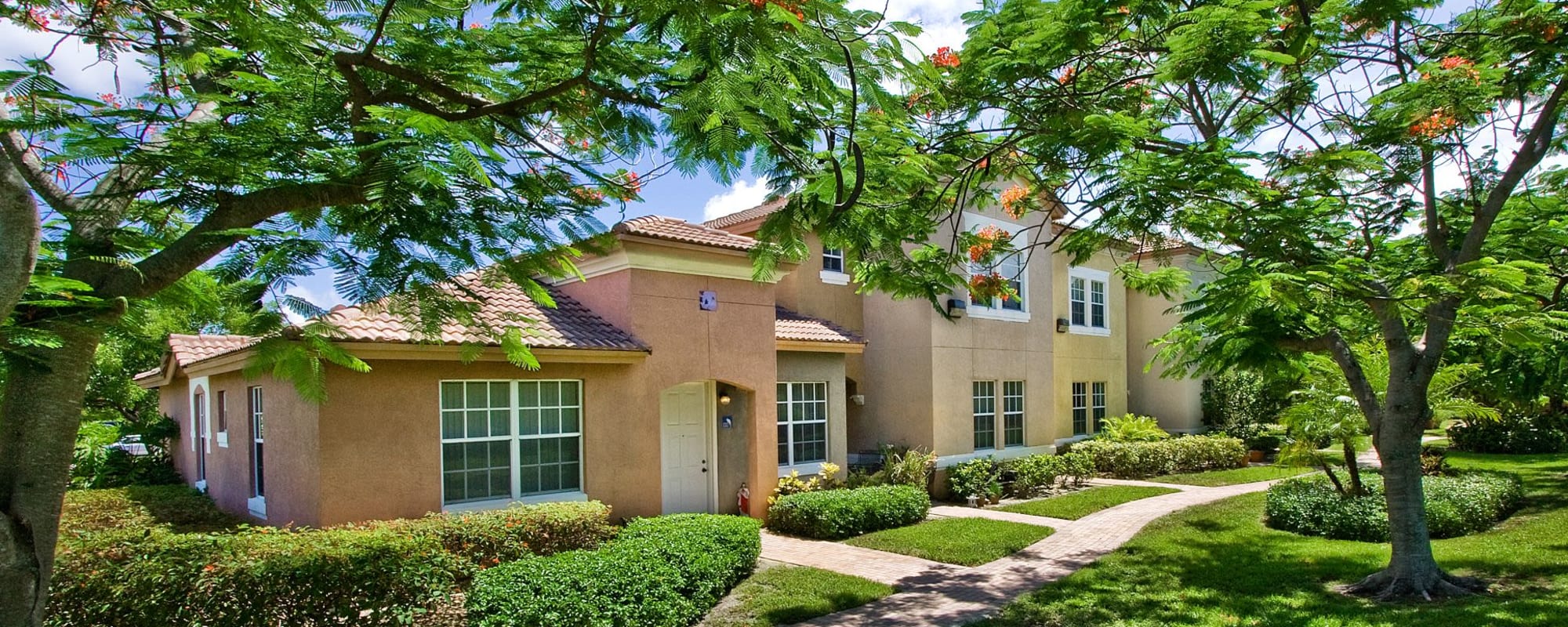 Neighborhood of Villas of Juno Apartments in Juno Beach, Florida