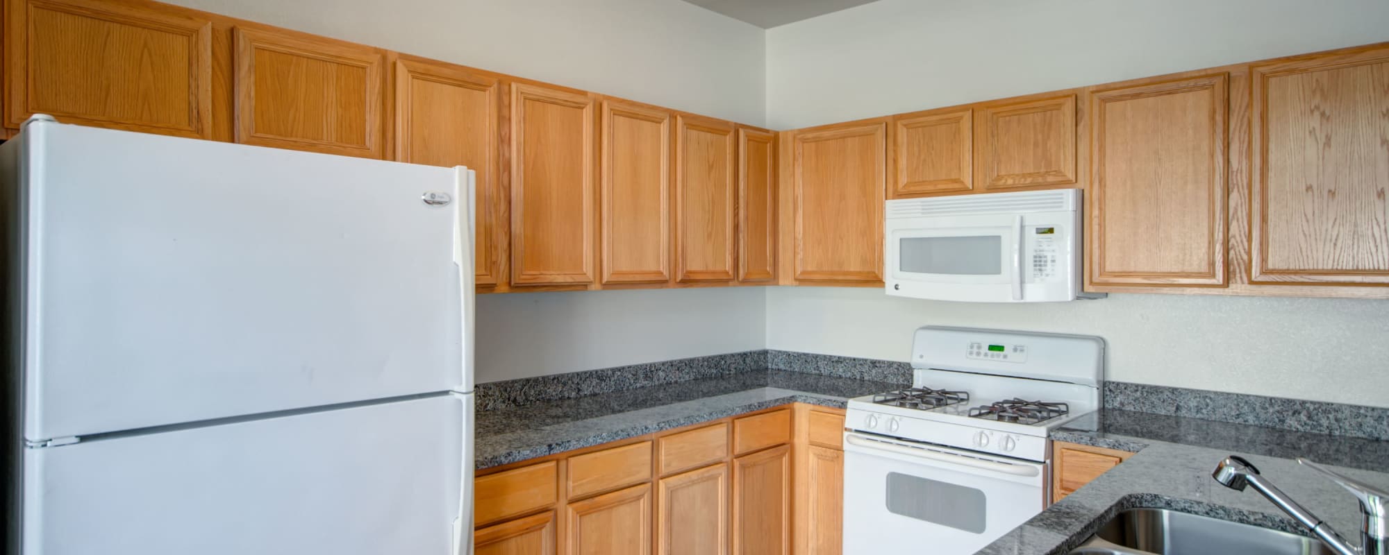 a stacked kitchen at Masters Hill Infill Townhomes in Quantico, Virginia