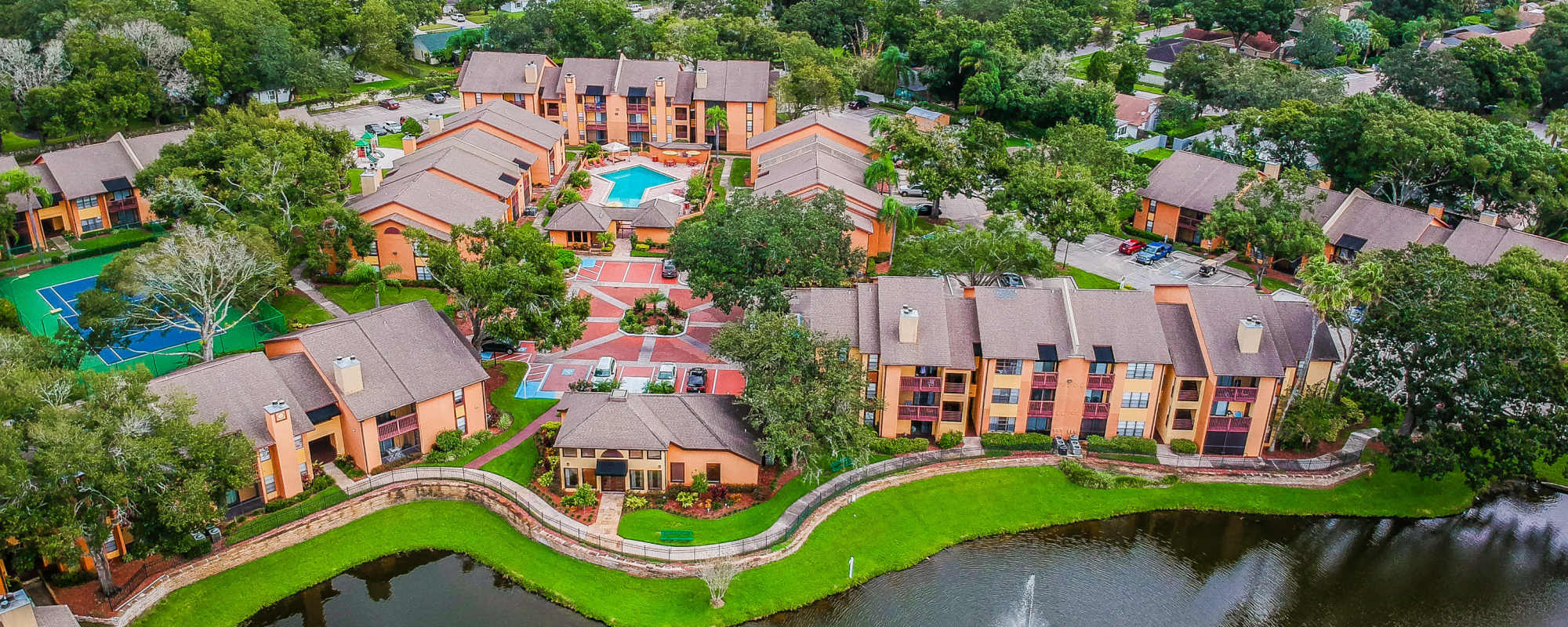 Apartments at Waterstone At Carrollwood in Tampa, Florida
