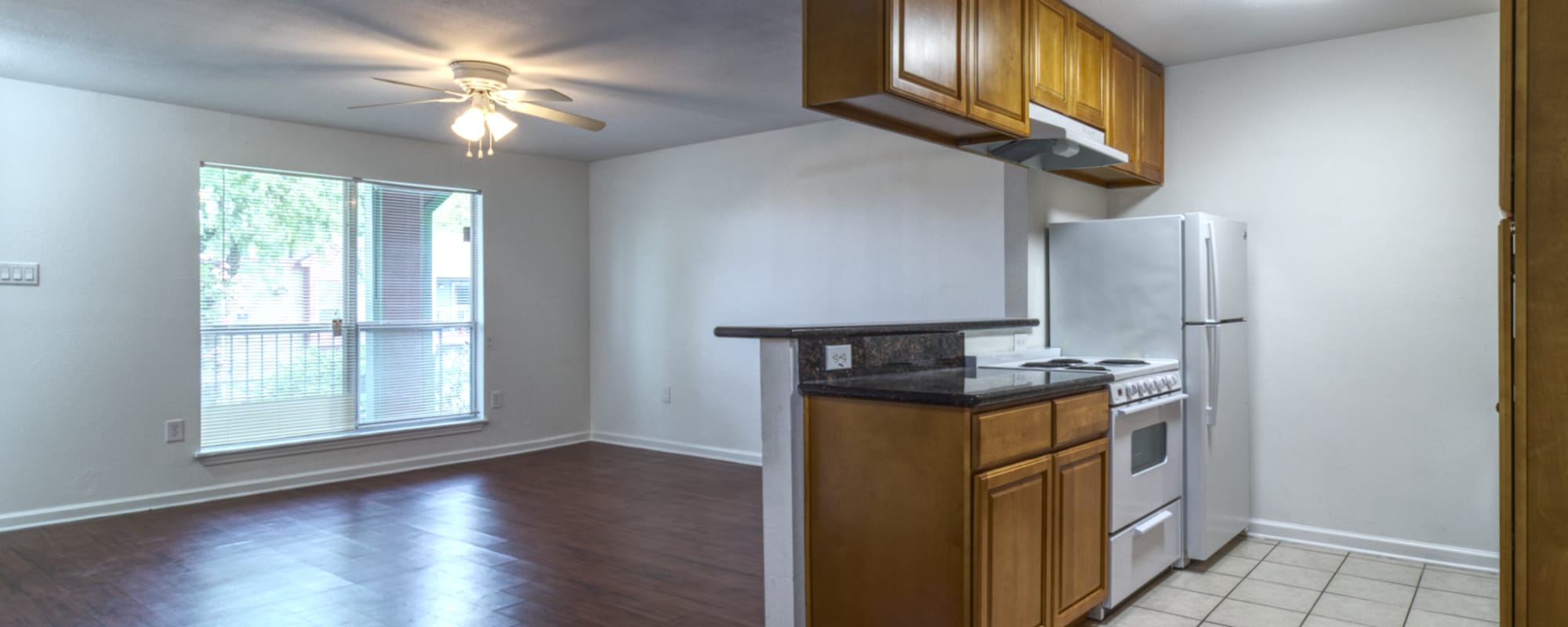 Apartments at SunBlossom Gardens in Houston, Texas