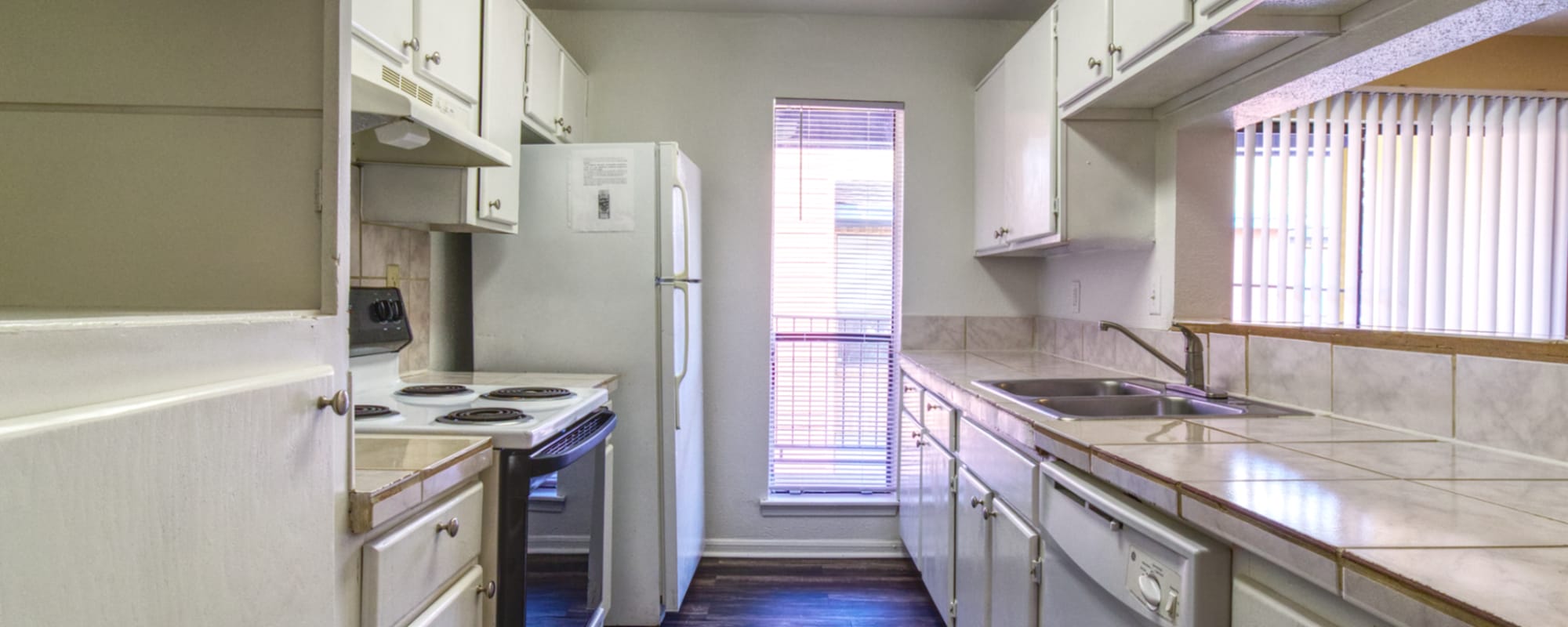 Apartments at SunBlossom Woods Apartments in Houston, Texas
