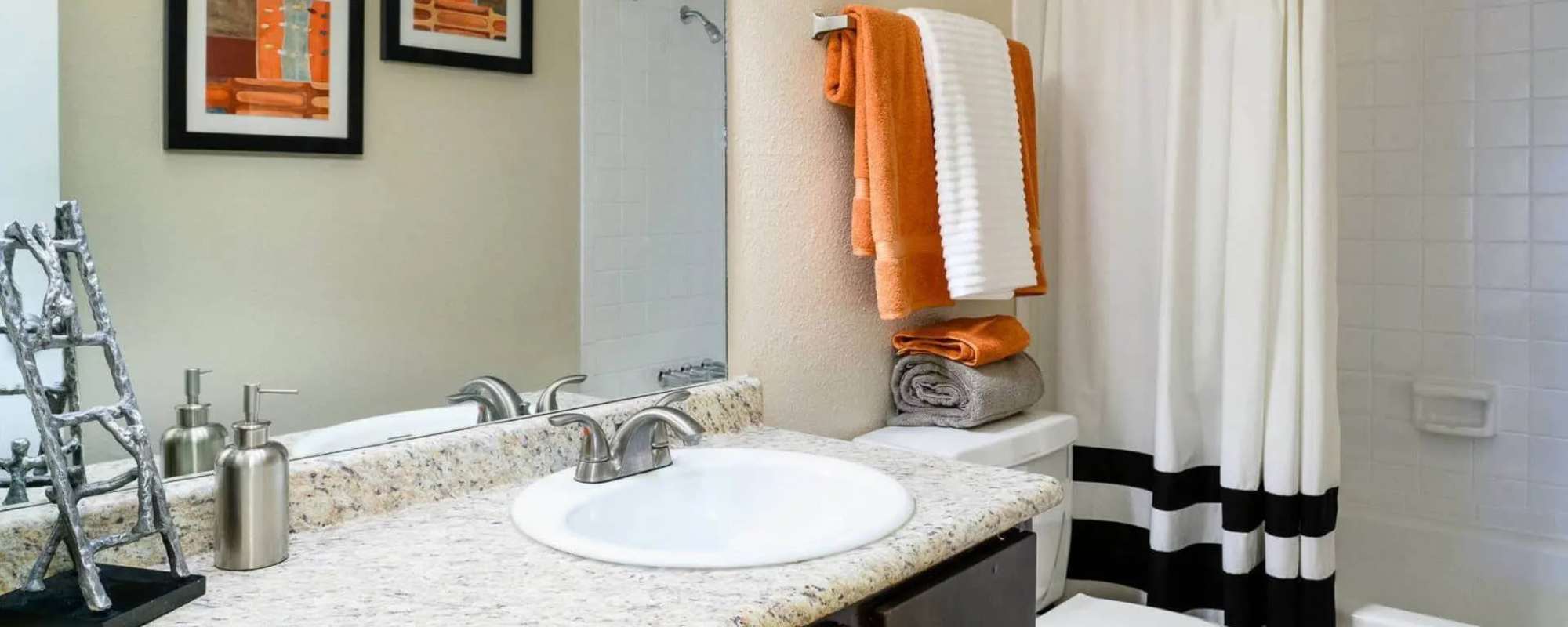 apartments at Star Voss Apartments in Houston, Texas 