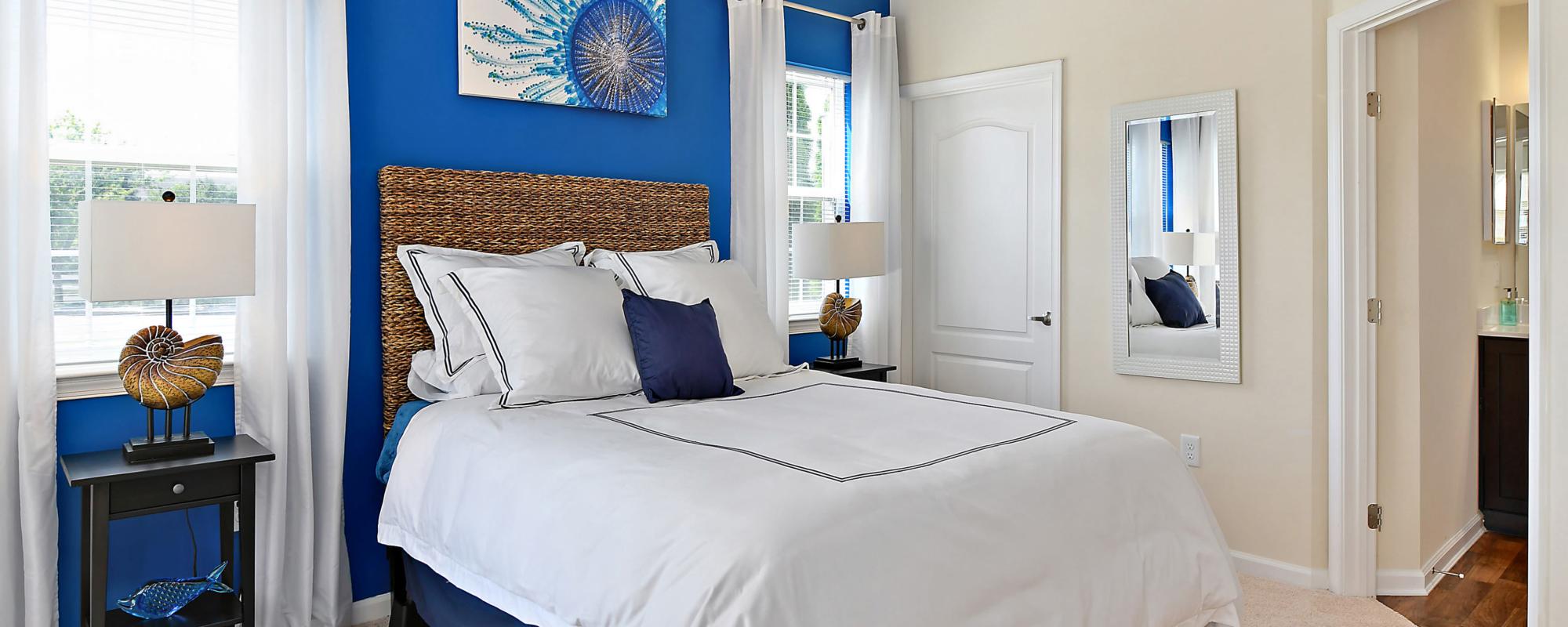 Bedroom with two tone paint at Ocean Aisle in Salisbury, Maryland