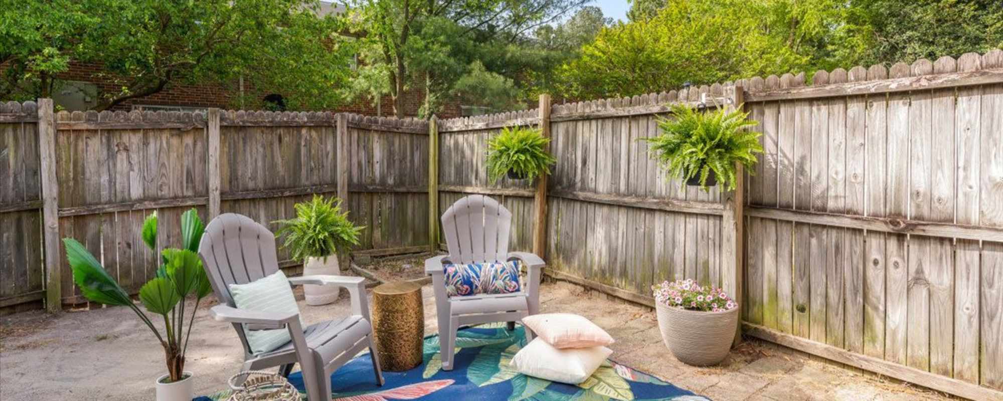 Private patio at Oak Hill in Salisbury, Maryland