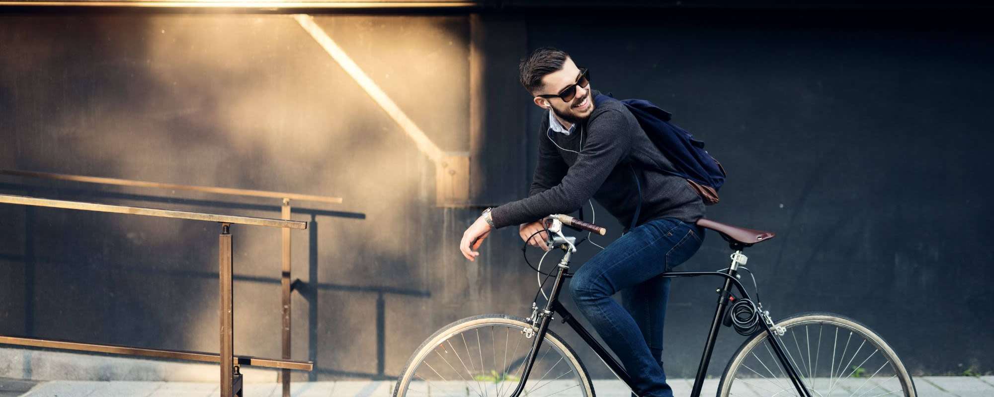 Resident on a ride to work near Lake House in Los Angeles, California