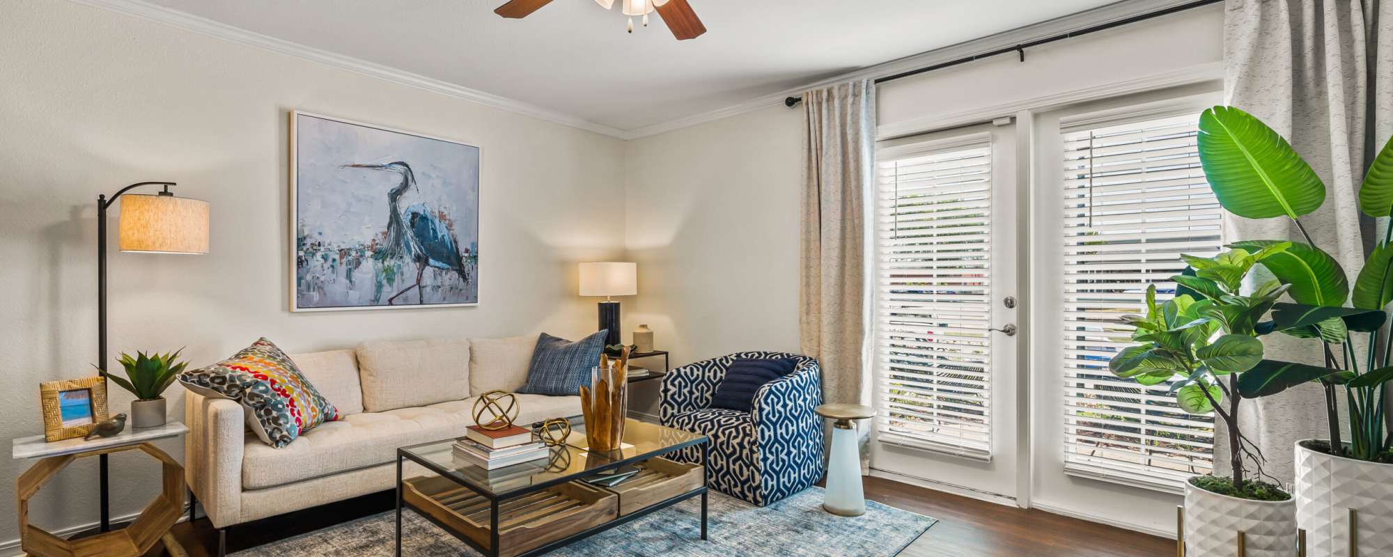 Living room at Fern Crossing in Shreveport, Louisiana