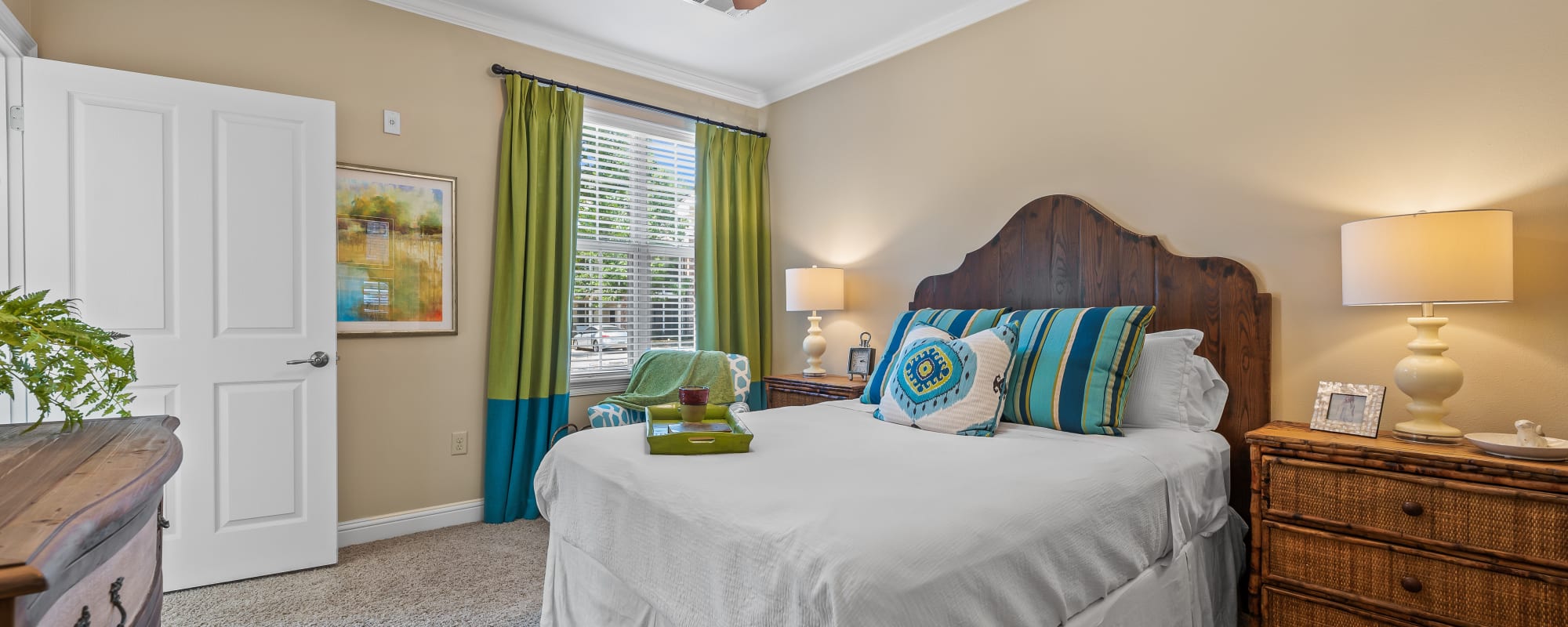Master bedroom at Coates Bluff At Wright Island in Shreveport, Louisiana