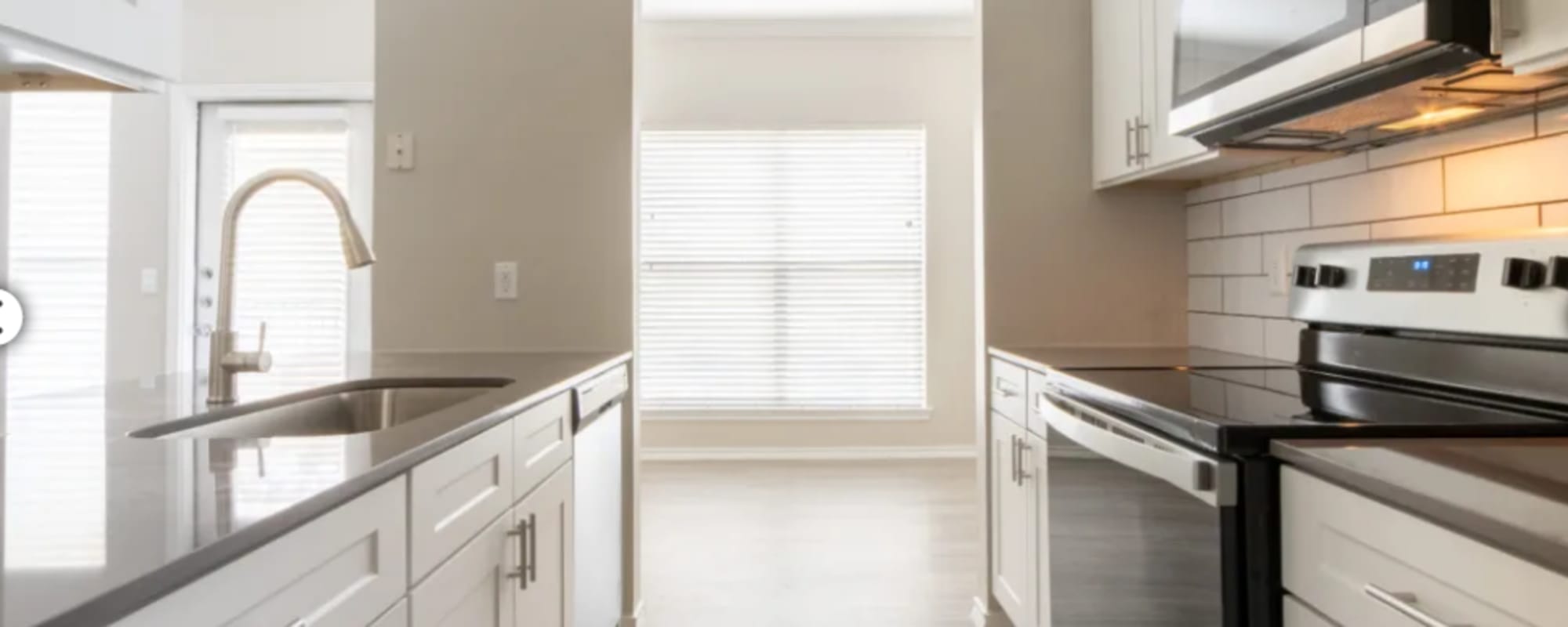 Apartments at Santa Fe Ranch Apartments in Irving, Texas