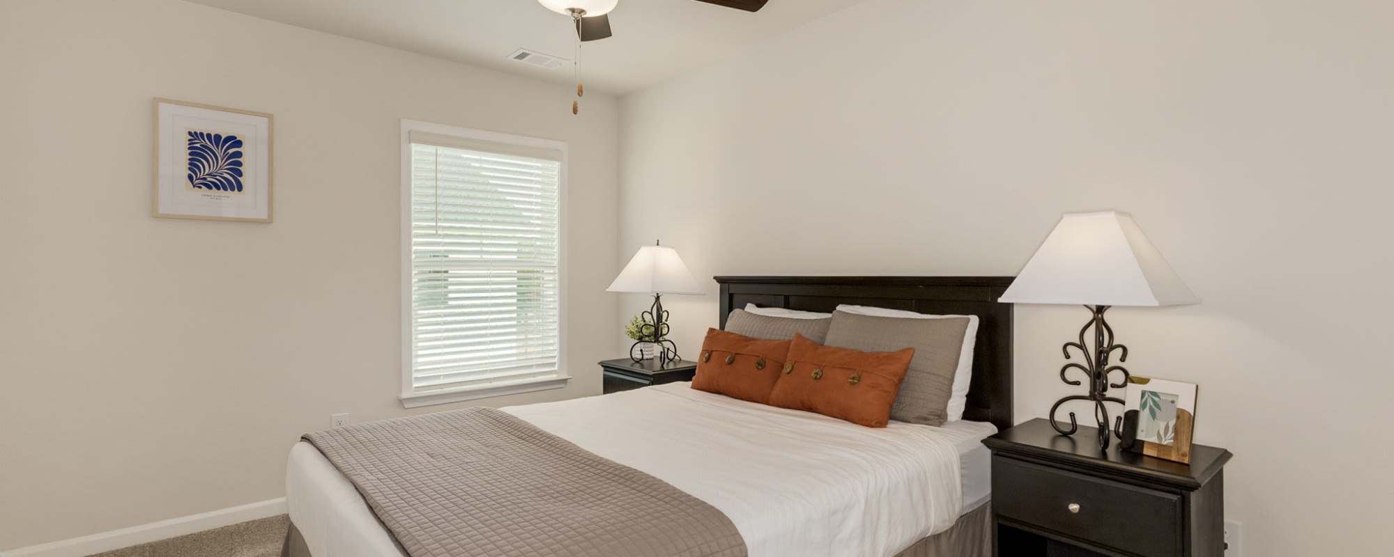 Guest room The Courts at Maverick Yards in Mauldin, South Carolina