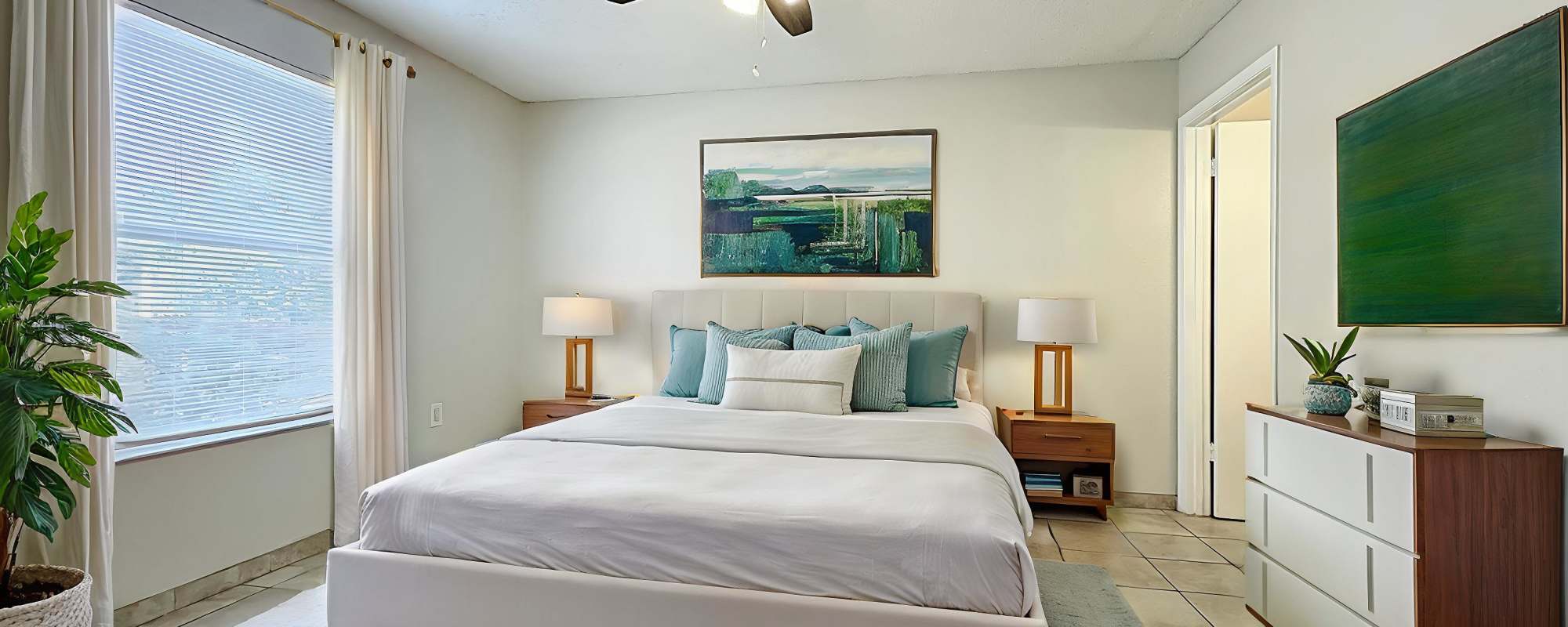 Large Bedroom of Images Condominiums in Kissimmee, Florida