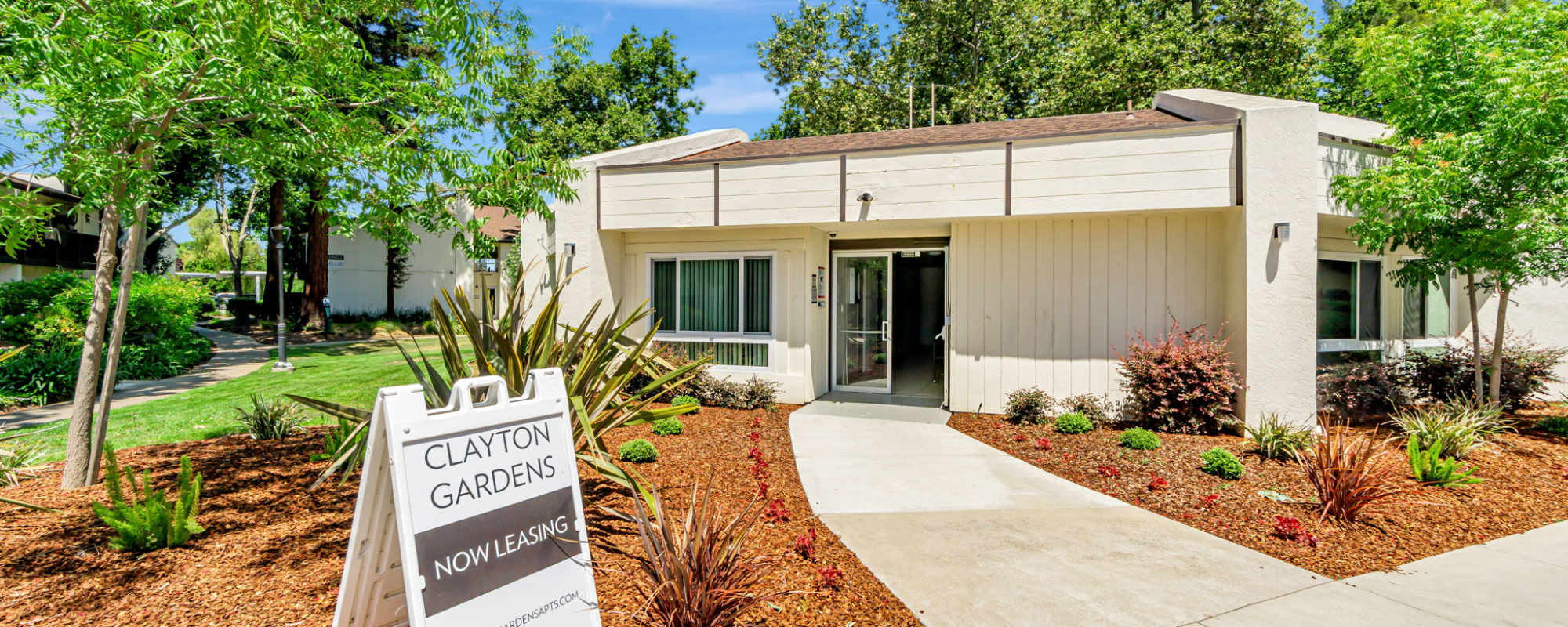 Apartments at Clayton Gardens in Concord, California