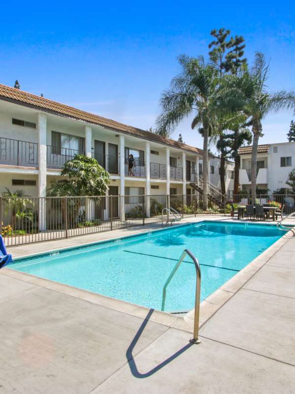 Swimming pool at Casa del Rio Seco in Downey, California